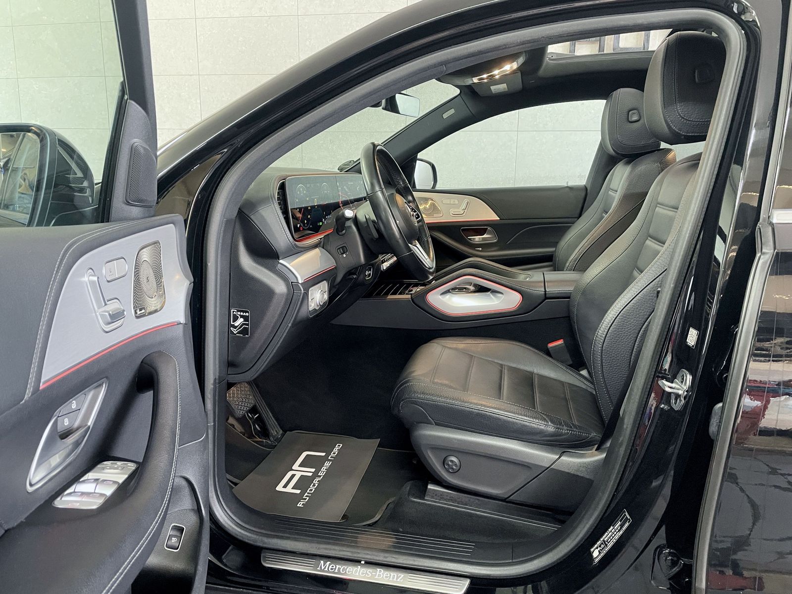Mercedes-Benz GLE 300 GLE 300 d 4Matic Coupe Distronic+Pano+Burmester+