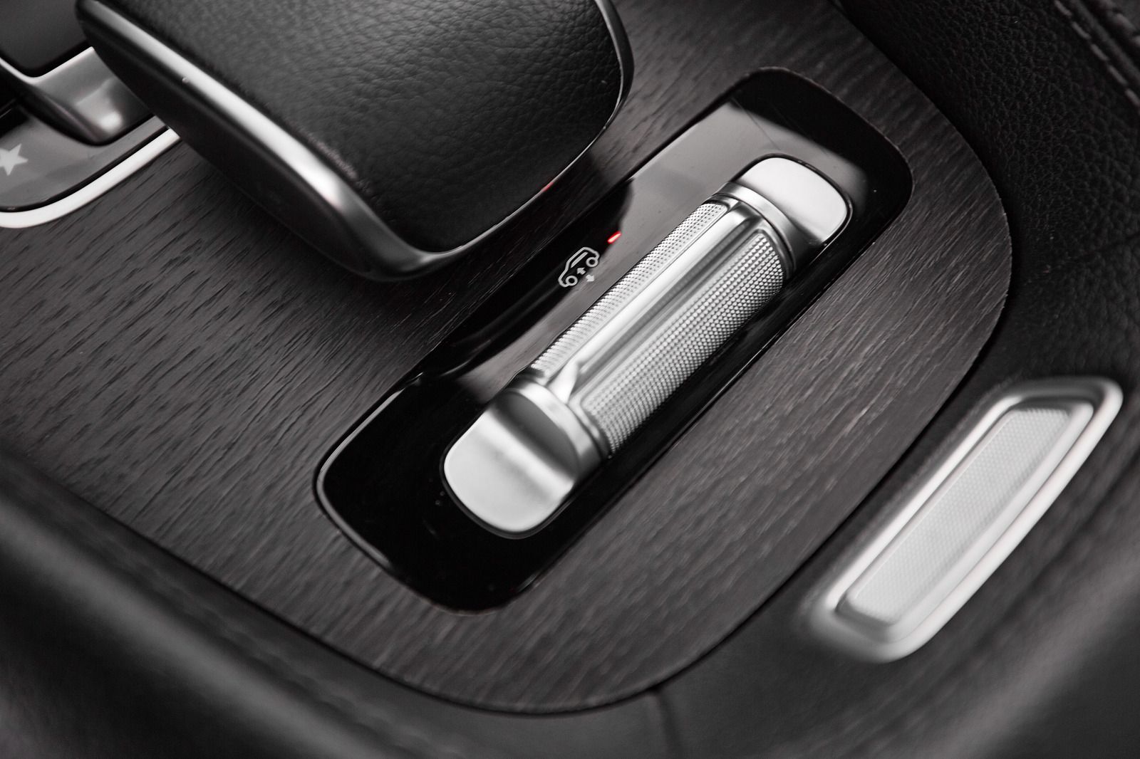 Mercedes-Benz GLE 400 GLE 400 d 3x AMG SPORT*WIDE*LUFT*PANO*7SITZ*VOLL