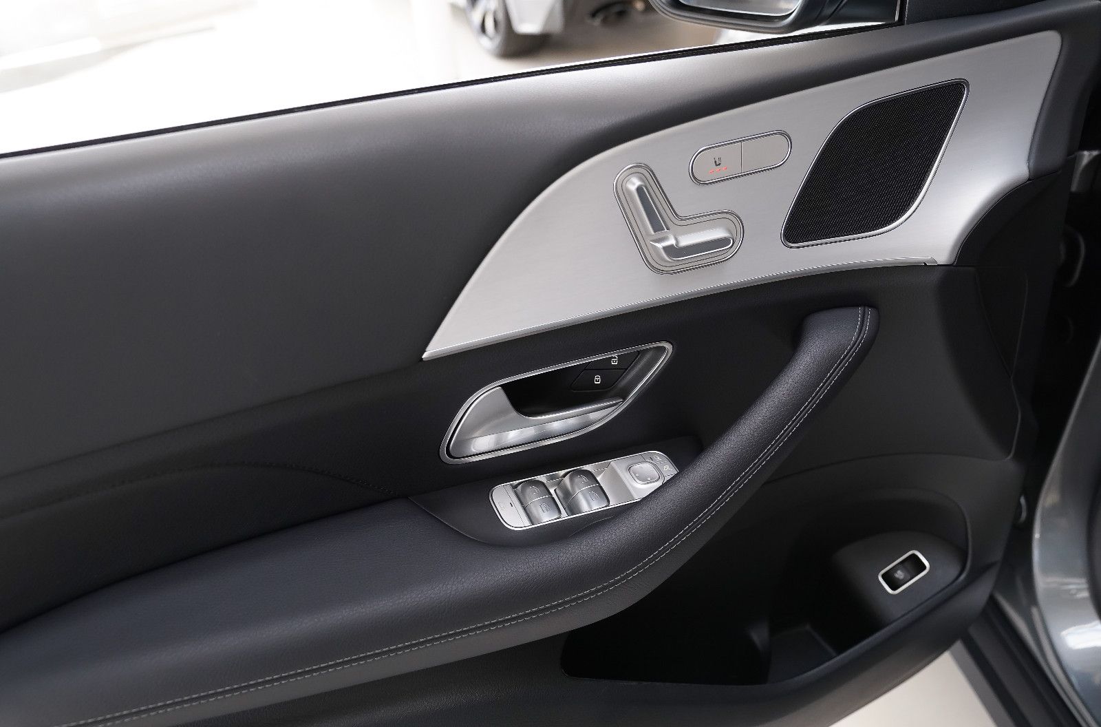 Mercedes-Benz GLE 450 GLE 450 Leder Navi LED AHK 360 1-Hand