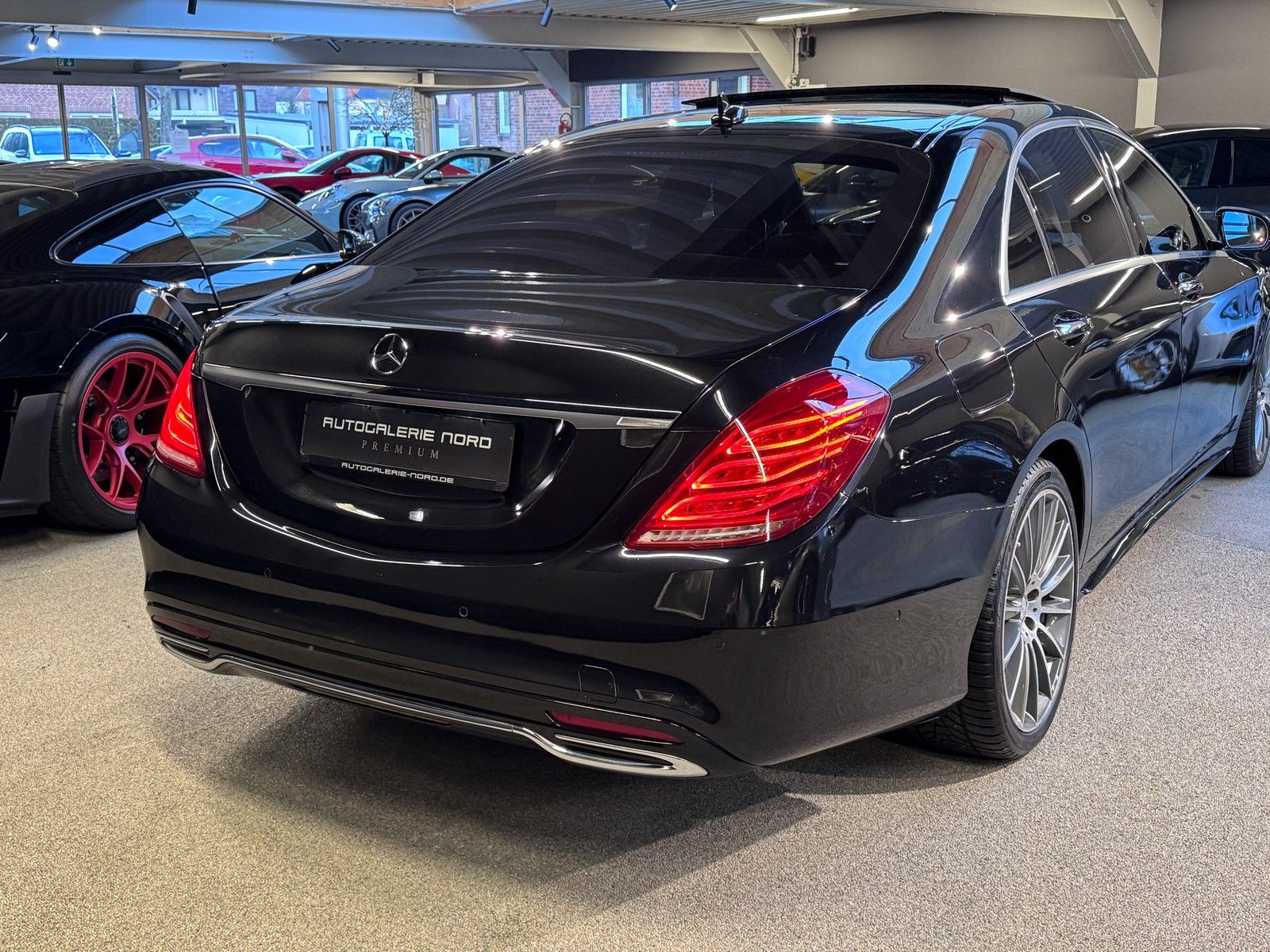 Mercedes-Benz S 350 S 350d L AMG Line Chauffeur-Paket+Burmester4D+