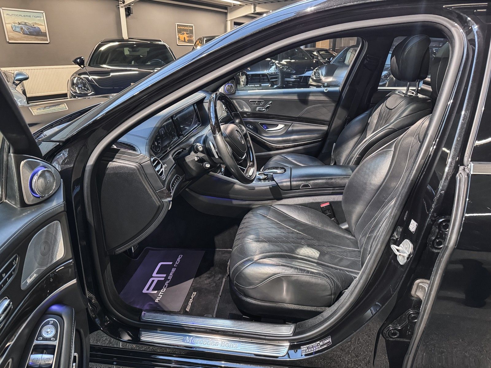 Mercedes-Benz S 350 S 350d L AMG Line Chauffeur-Paket+Burmester4D+