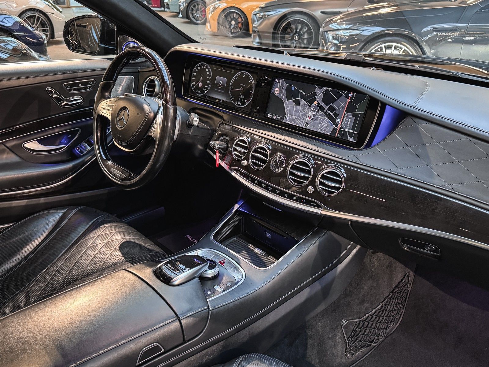Mercedes-Benz S 350 S 350d L AMG Line Chauffeur-Paket+Burmester4D+