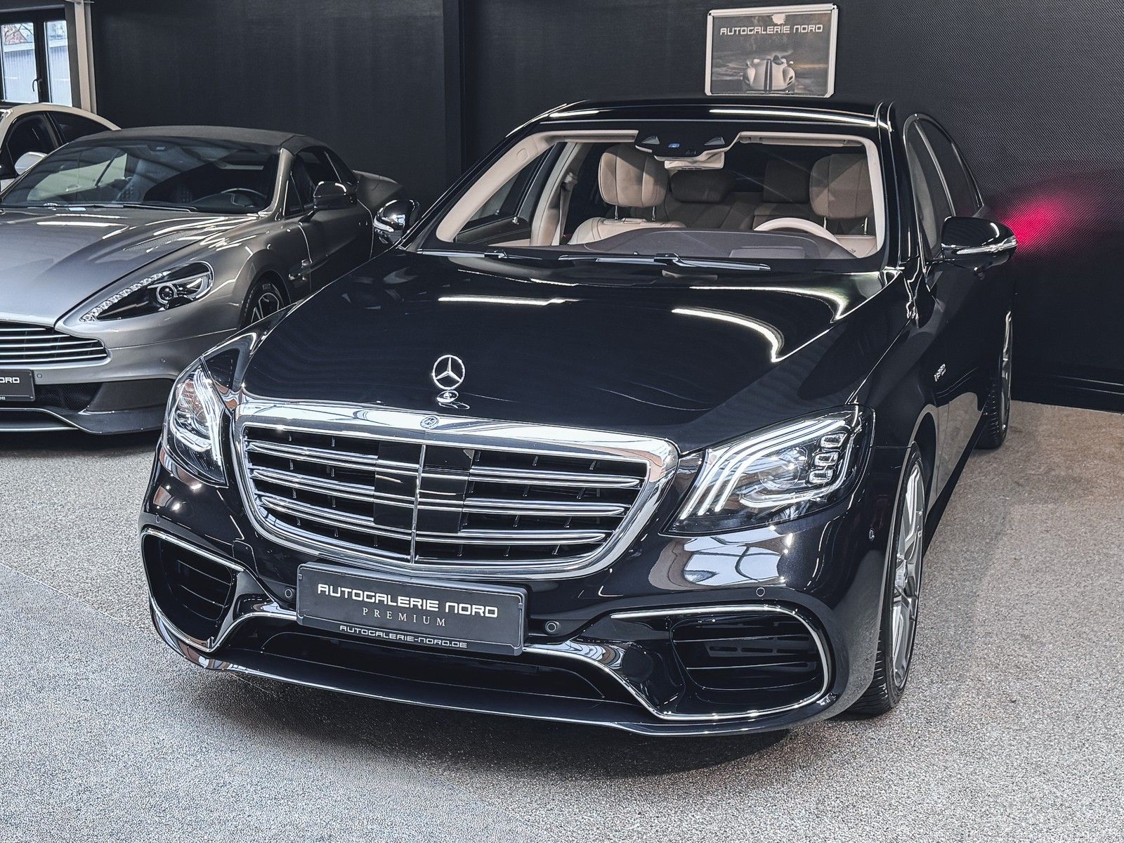 Mercedes-Benz S 560 S 560 4Matic S63 AMG Styling+3D Burmester+Pano