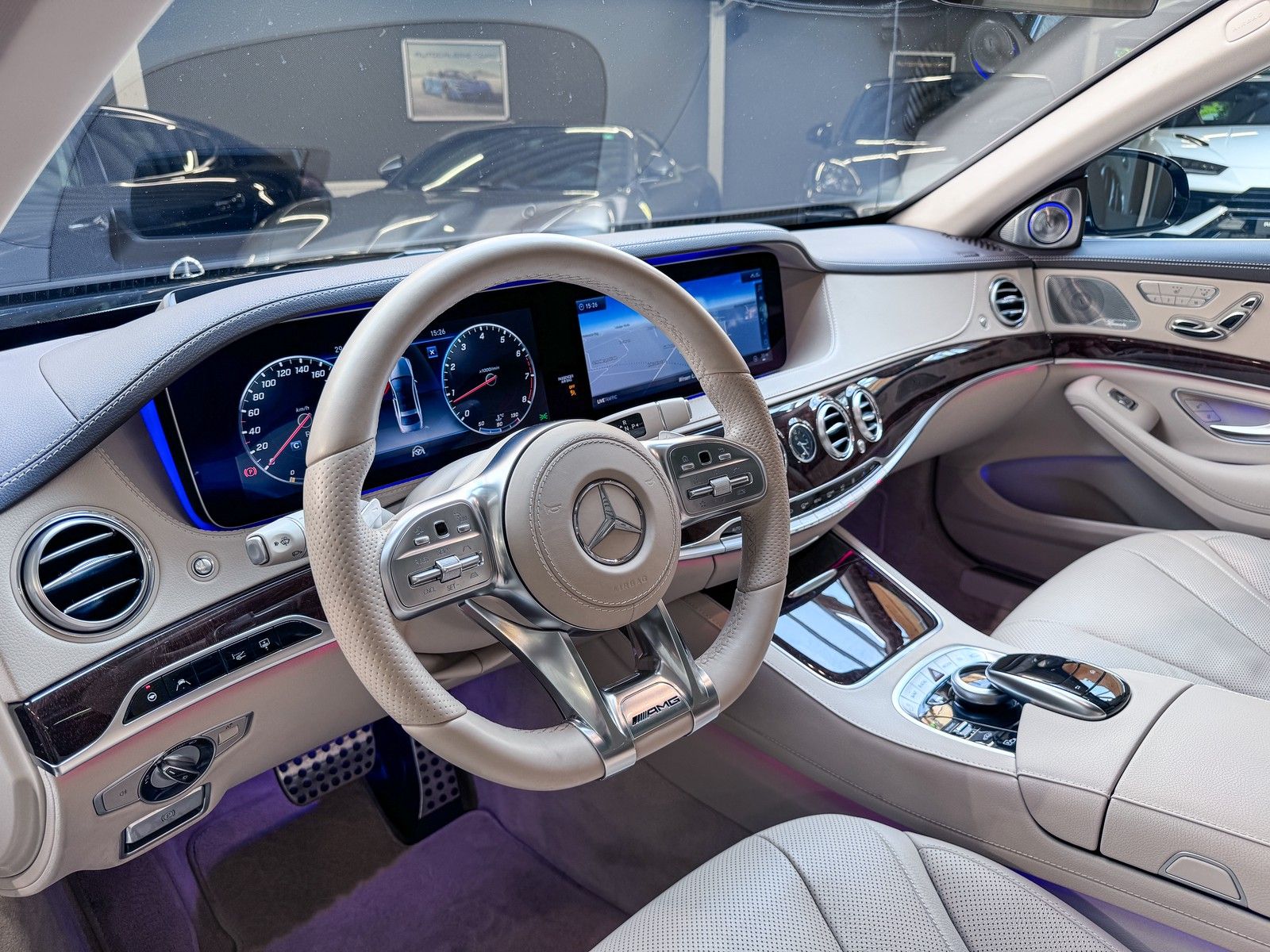 Mercedes-Benz S 560 S 560 4Matic S63 AMG Styling+3D Burmester+Pano