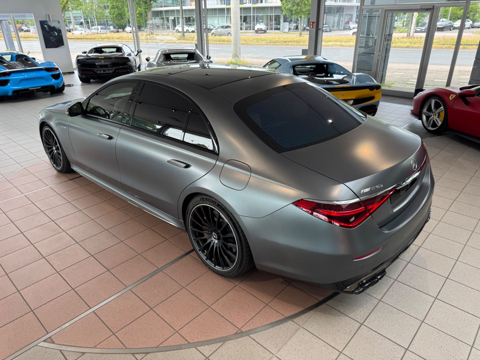 Mercedes-Benz S 63 AMG S 63 AMG e Performance Lang / Keramik Bremse