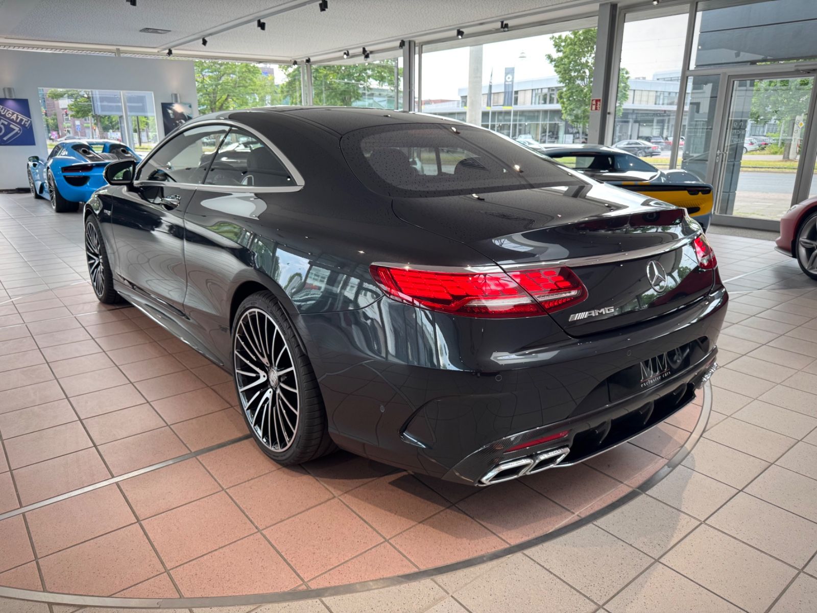 Mercedes-Benz S 63 AMG S63 AMG 4M+ Exklusiv/Carbon/Drivers/Swarovski