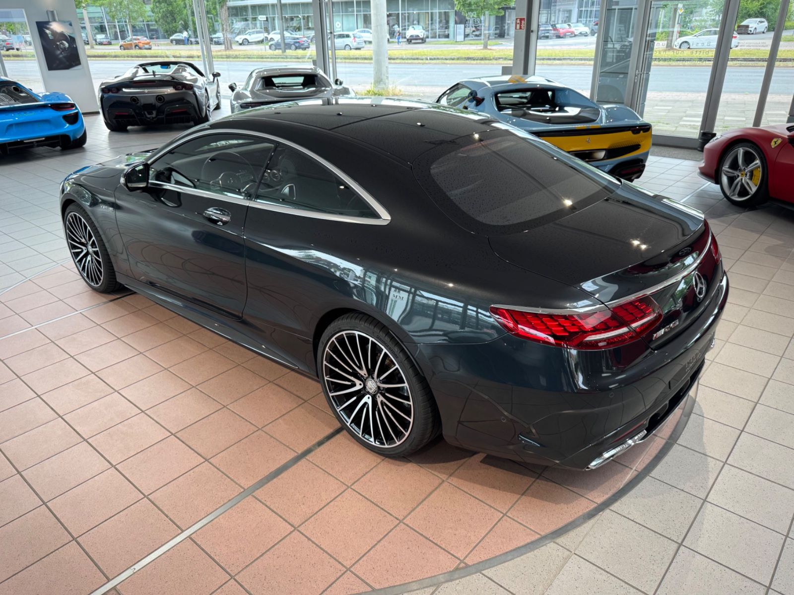 Mercedes-Benz S 63 AMG S63 AMG 4M+ Exklusiv/Carbon/Drivers/Swarovski