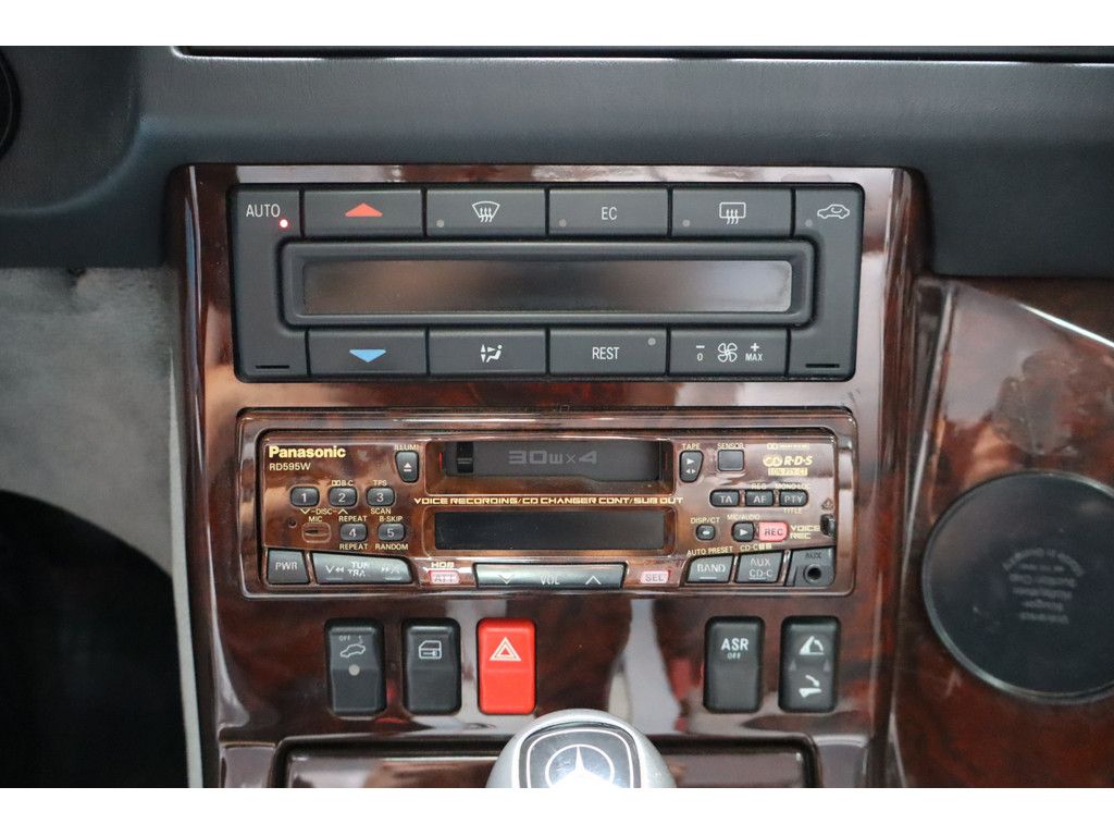 Mercedes-Benz SL 280 SL 280 Pano-/&amp; Softtop, Leder, Memory, Gepflegt