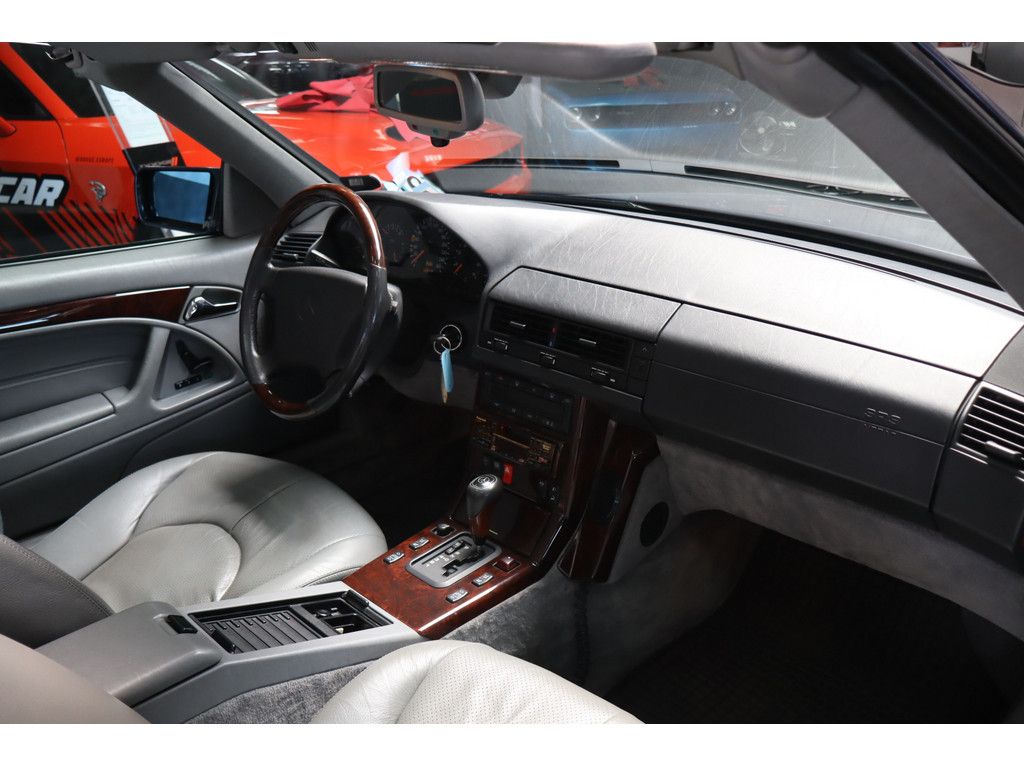 Mercedes-Benz SL 280 SL 280 Pano-/&amp; Softtop, Leder, Memory, Gepflegt