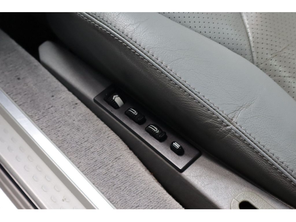 Mercedes-Benz SL 280 SL 280 Pano-/&amp; Softtop, Leder, Memory, Gepflegt