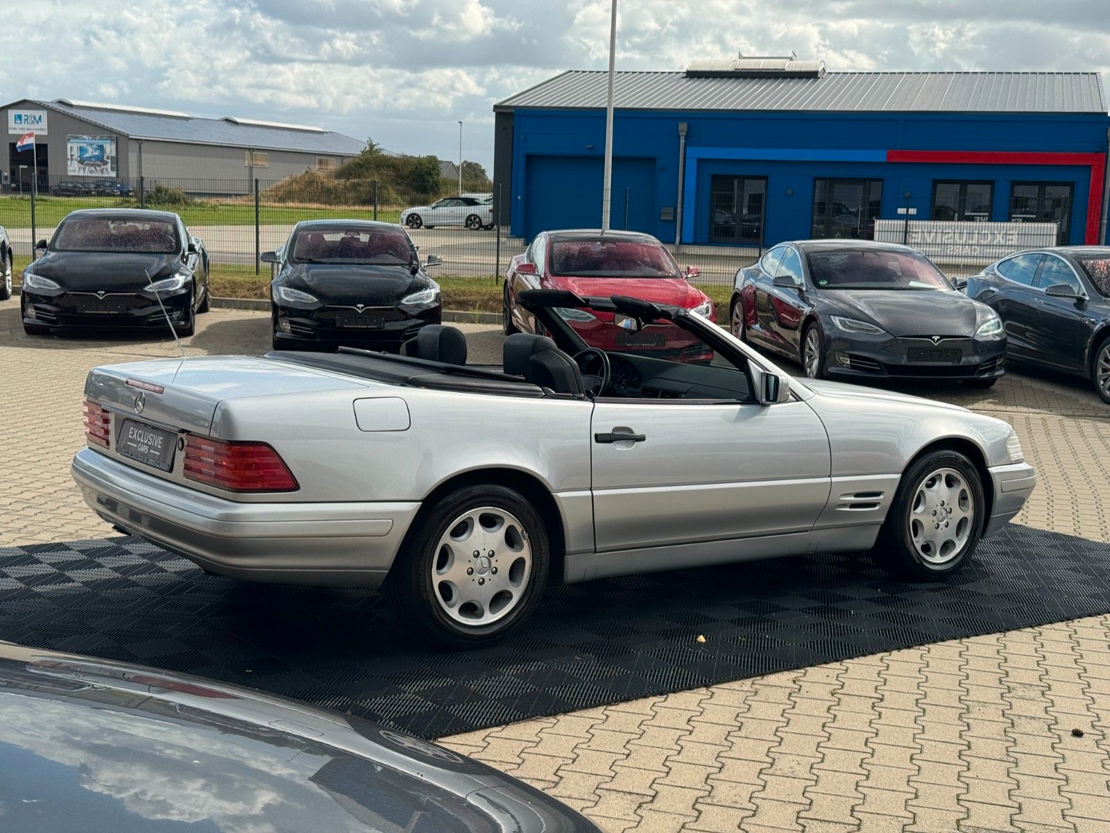Mercedes-Benz SL 320 SL 320 | Gutachten WBW 30.800 EURO |