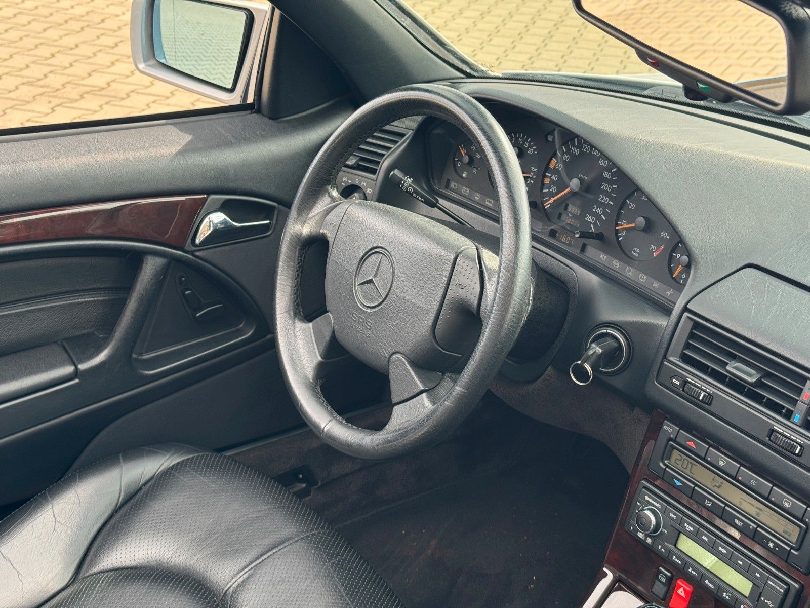 Mercedes-Benz SL 320 SL 320 | Gutachten WBW 30.800 EURO |