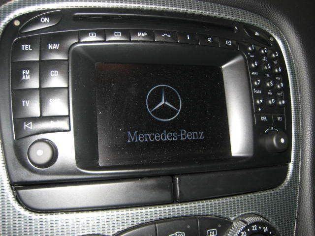 Mercedes-Benz SL 350 KEYLESS-GO 19&quot;AMG COMAND XENON