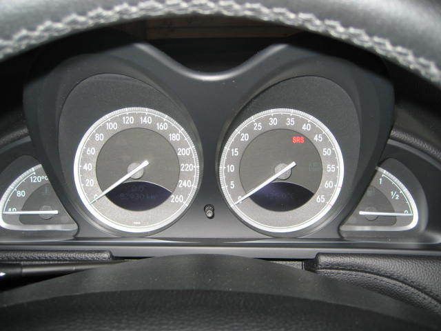 Mercedes-Benz SL 350 KEYLESS-GO 19&quot;AMG COMAND XENON