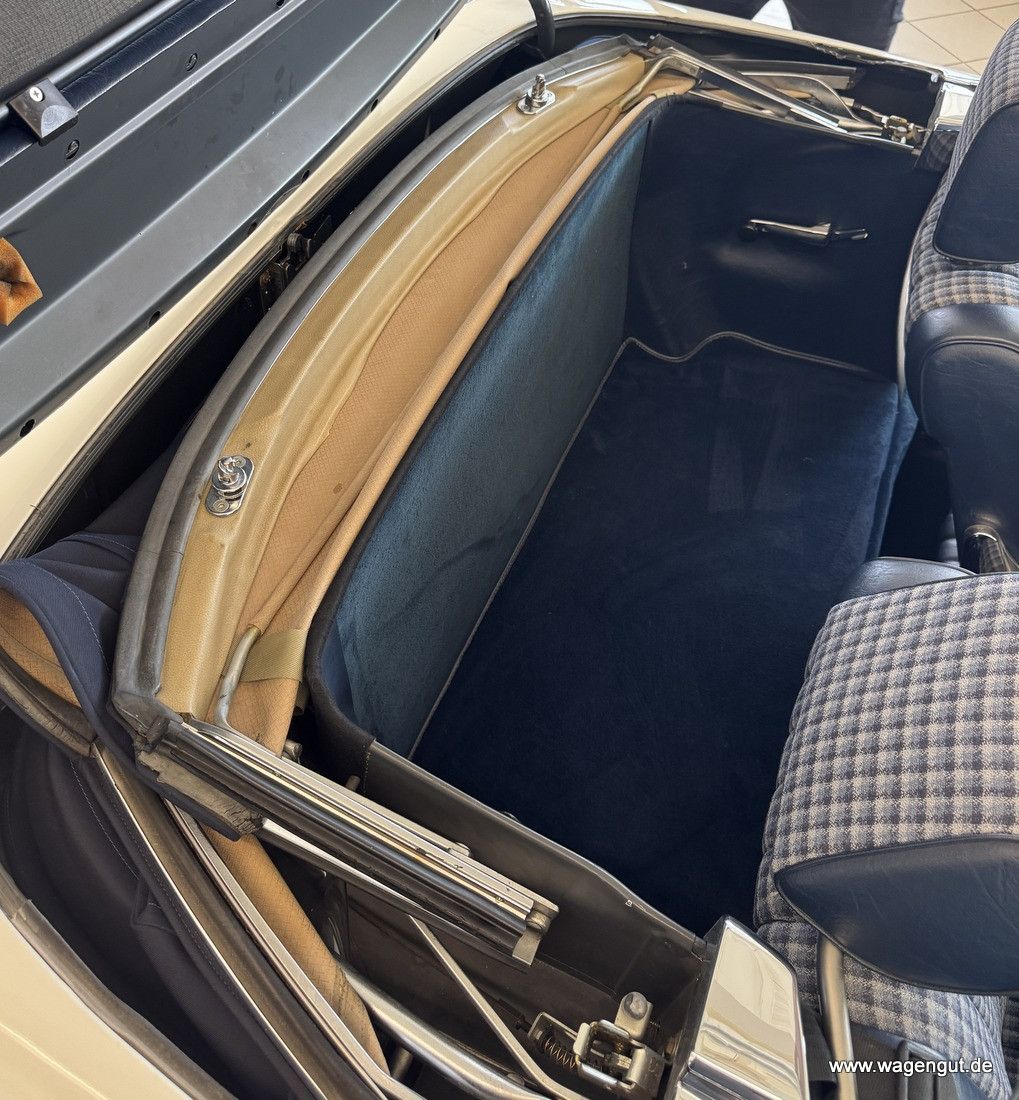 Mercedes-Benz SL 380 SL 380 Original Lack W107 V8