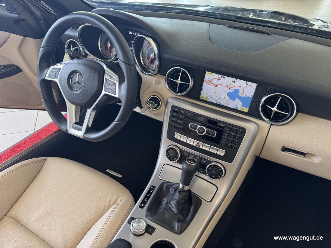 Mercedes-Benz SLK 200 SLK 200 SLK Roadster SLK 200 BlueEfficiency