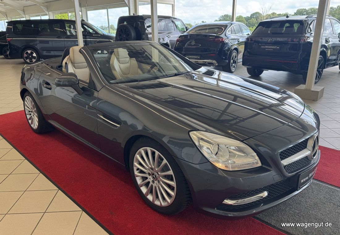 Mercedes-Benz SLK 200 SLK 200 SLK Roadster SLK 200 BlueEfficiency