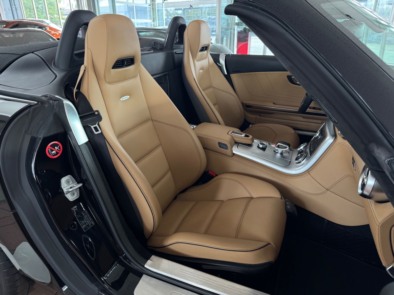 Mercedes-Benz SLS AMG SLS AMG Roadster Deutsch