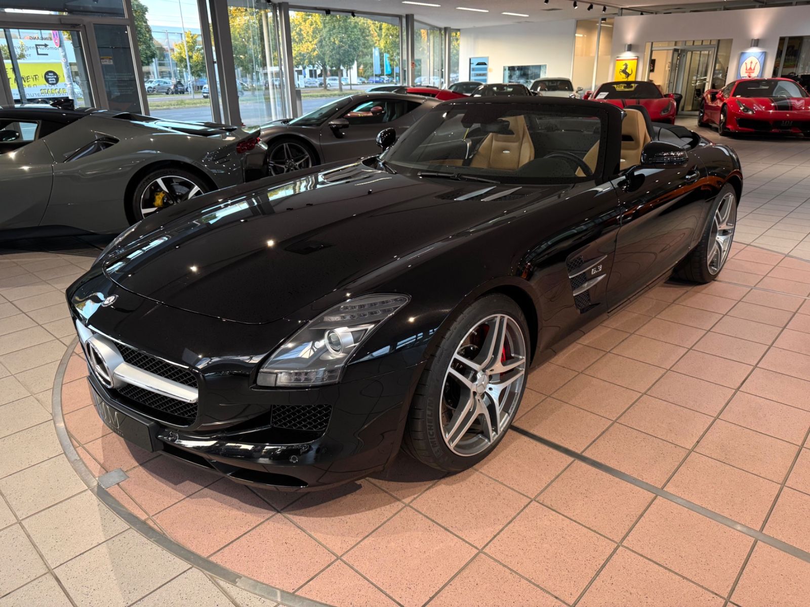 Mercedes-Benz SLS AMG SLS AMG Roadster Deutsch