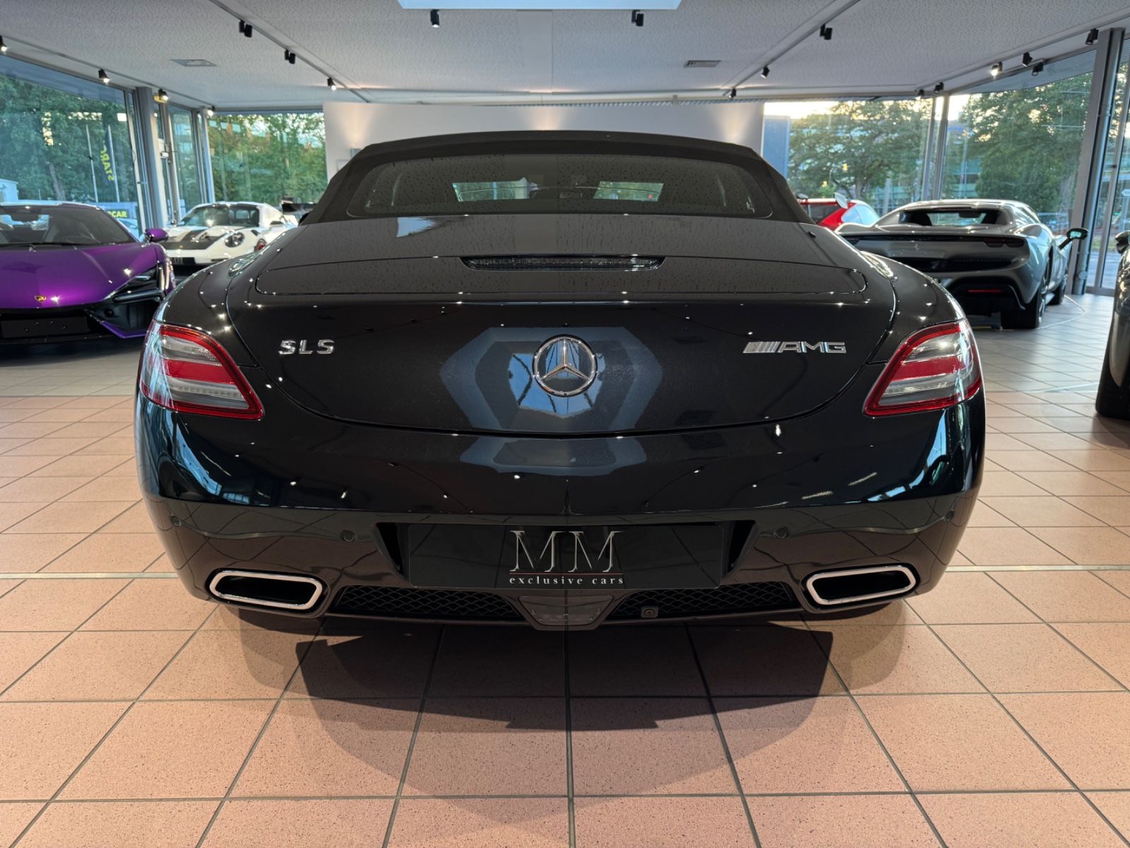 Mercedes-Benz SLS AMG SLS AMG Roadster Deutsch