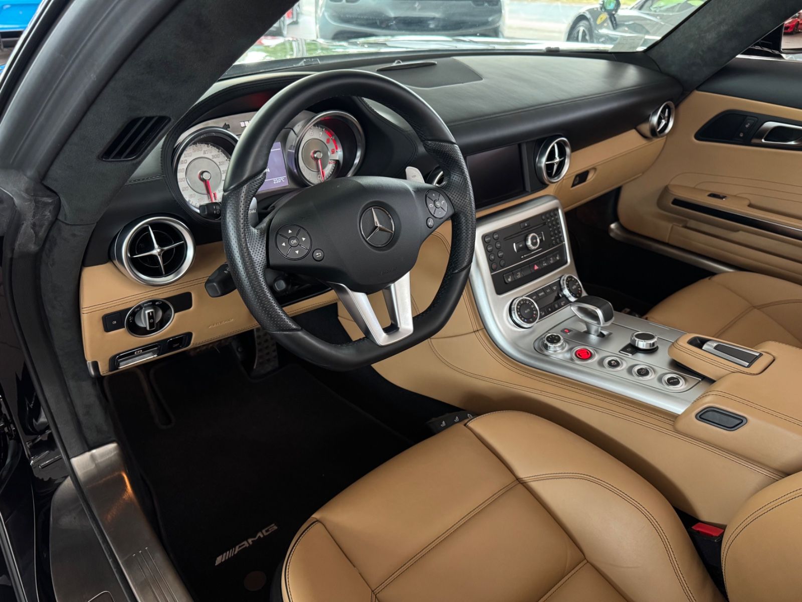 Mercedes-Benz SLS AMG SLS AMG Roadster Deutsch