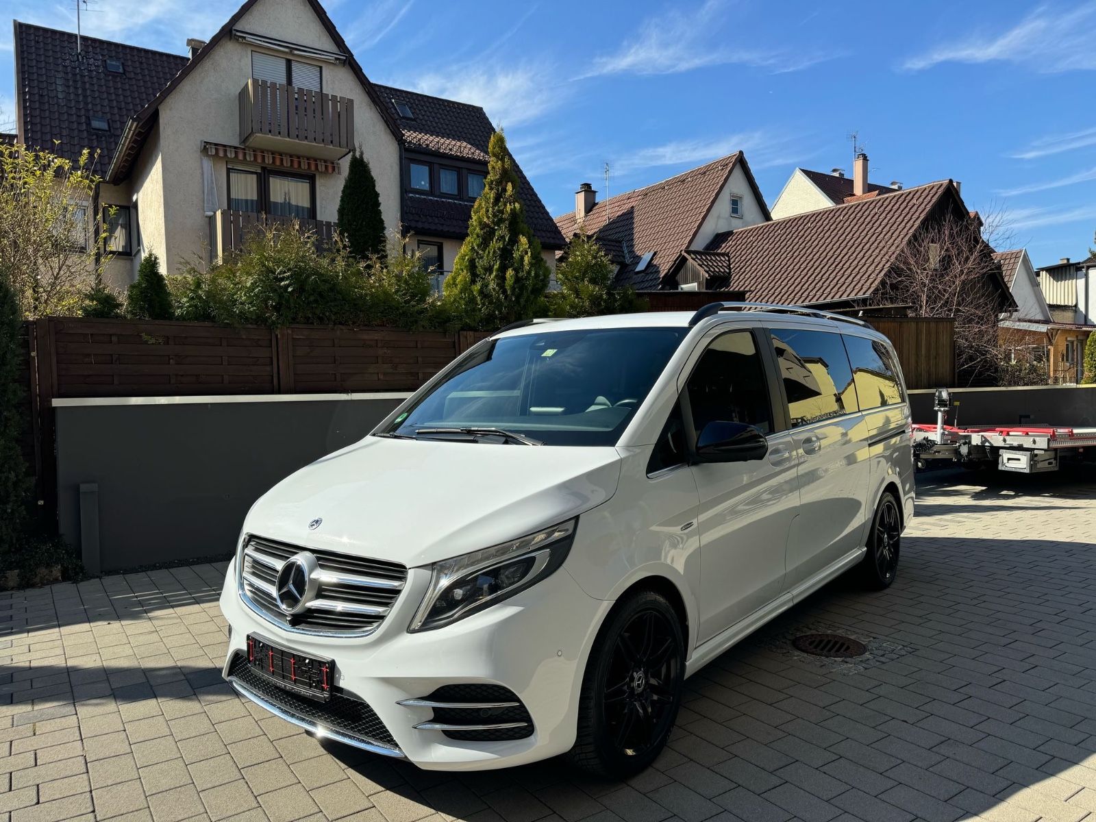 Mercedes-Benz V 250 V250 CDI AMG AVANTGARDE EDITION AHK/PANORA/DISTR
