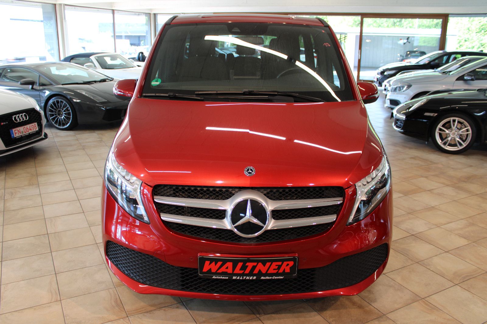 Mercedes-Benz V 300 V 300 D Edition lang *1. Hand+wenig KM+8-Sitzer*
