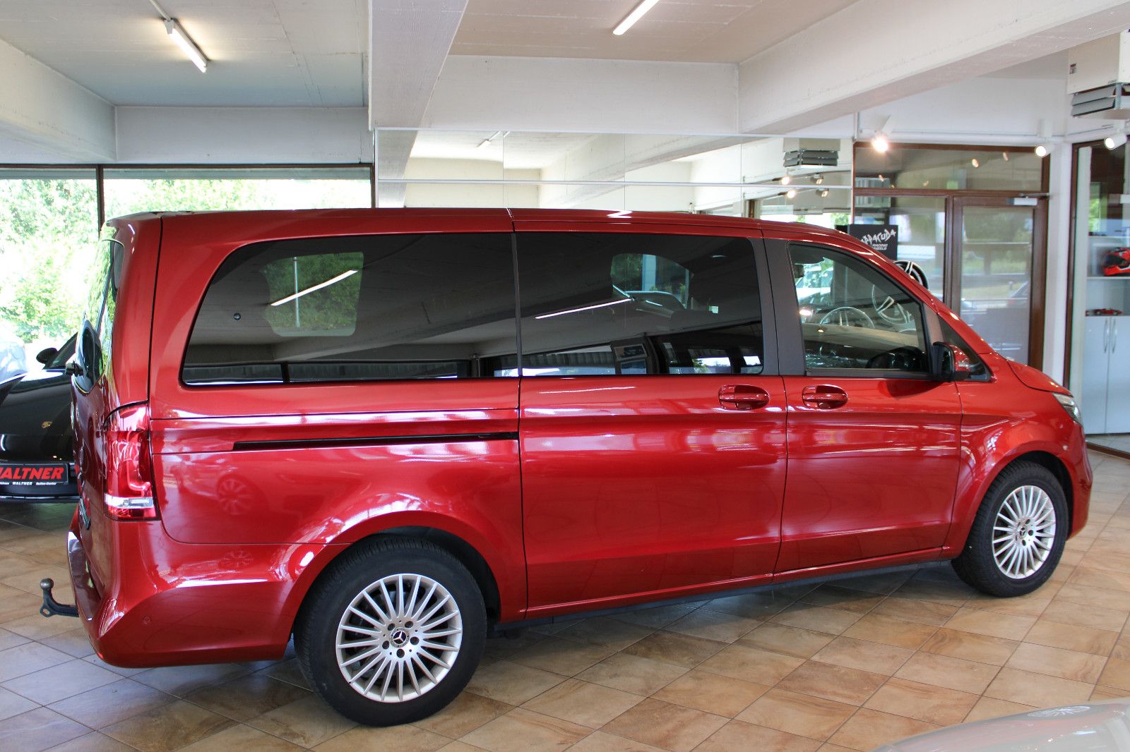 Mercedes-Benz V 300 V 300 D Edition lang *1. Hand+wenig KM+8-Sitzer*