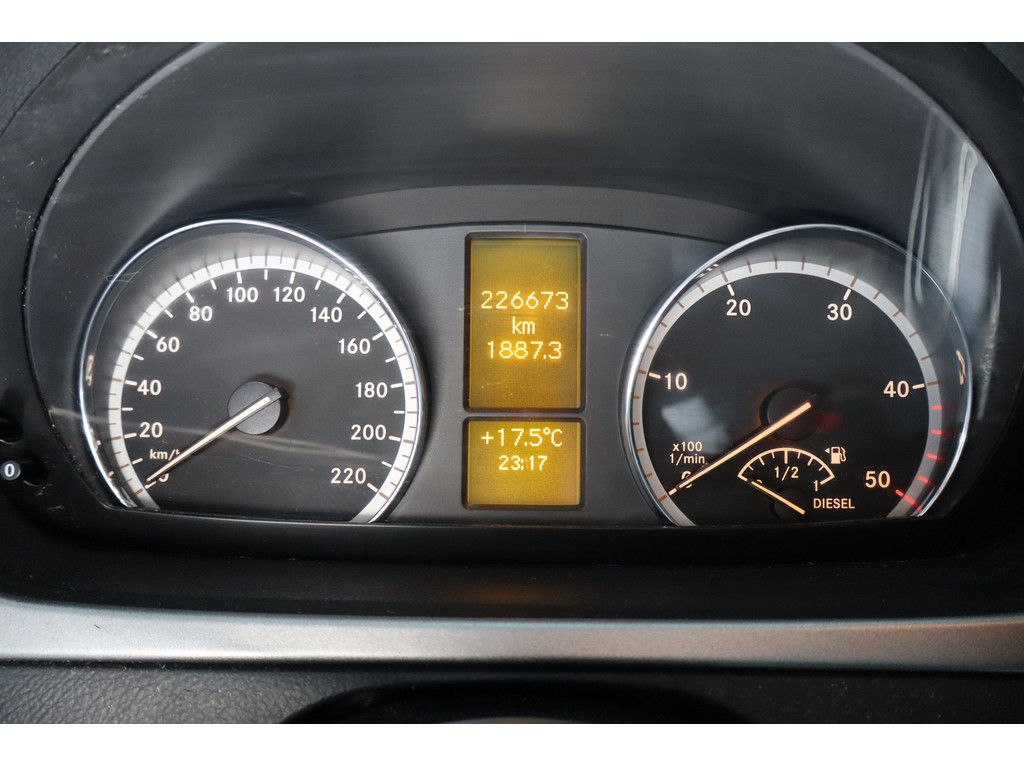 Mercedes-Benz Viano Trend komp. Autom. 6 Sitze Klima ALU