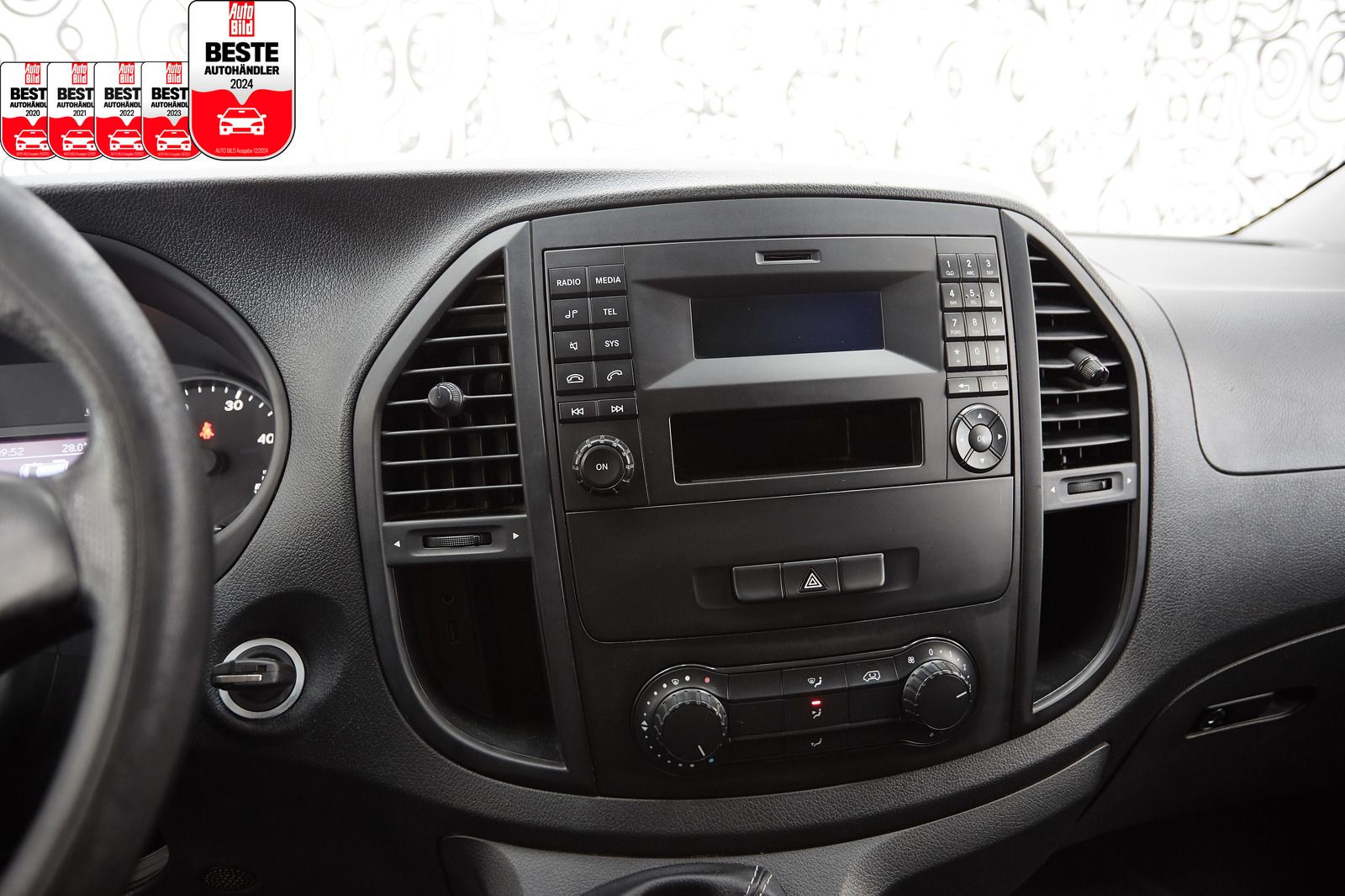 Mercedes-Benz Vito Vito Kasten 111 CDI KASTEN*FWD*LANG*AHK*3SITZ