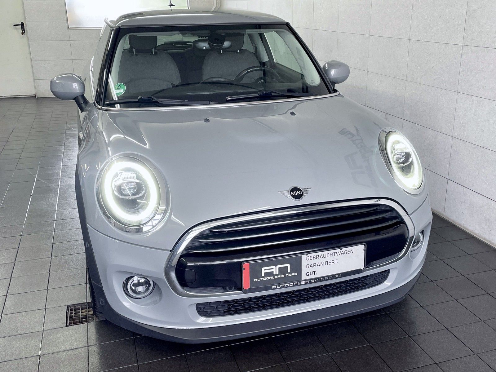 MINI Cooper Cooper LED+Excitement-Paket+Sportsitz+DCC+Visual