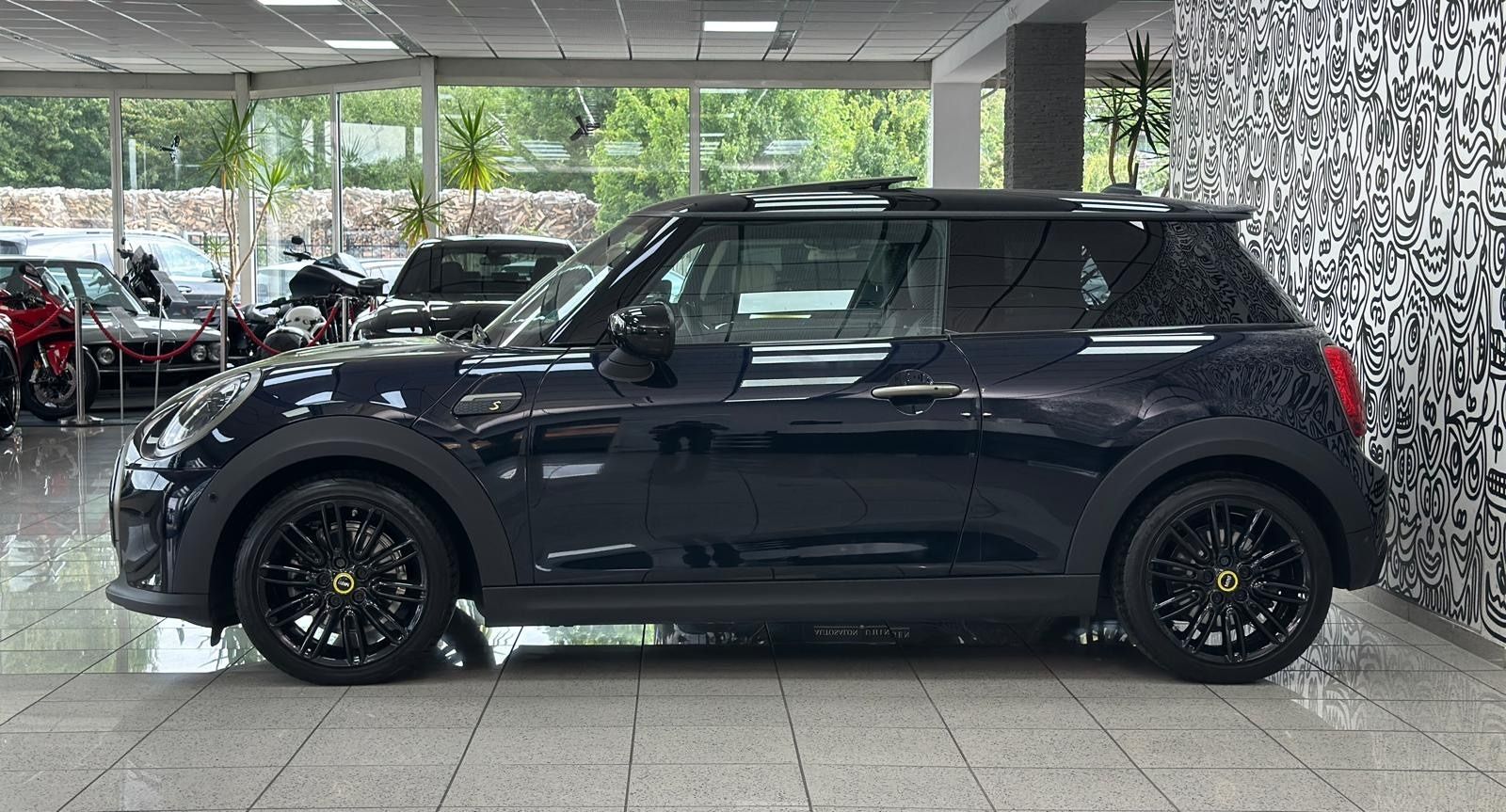 MINI Cooper SE Cooper SE RESOLUTE EDITION*PANO*HEADUP*KAM*VOLL*