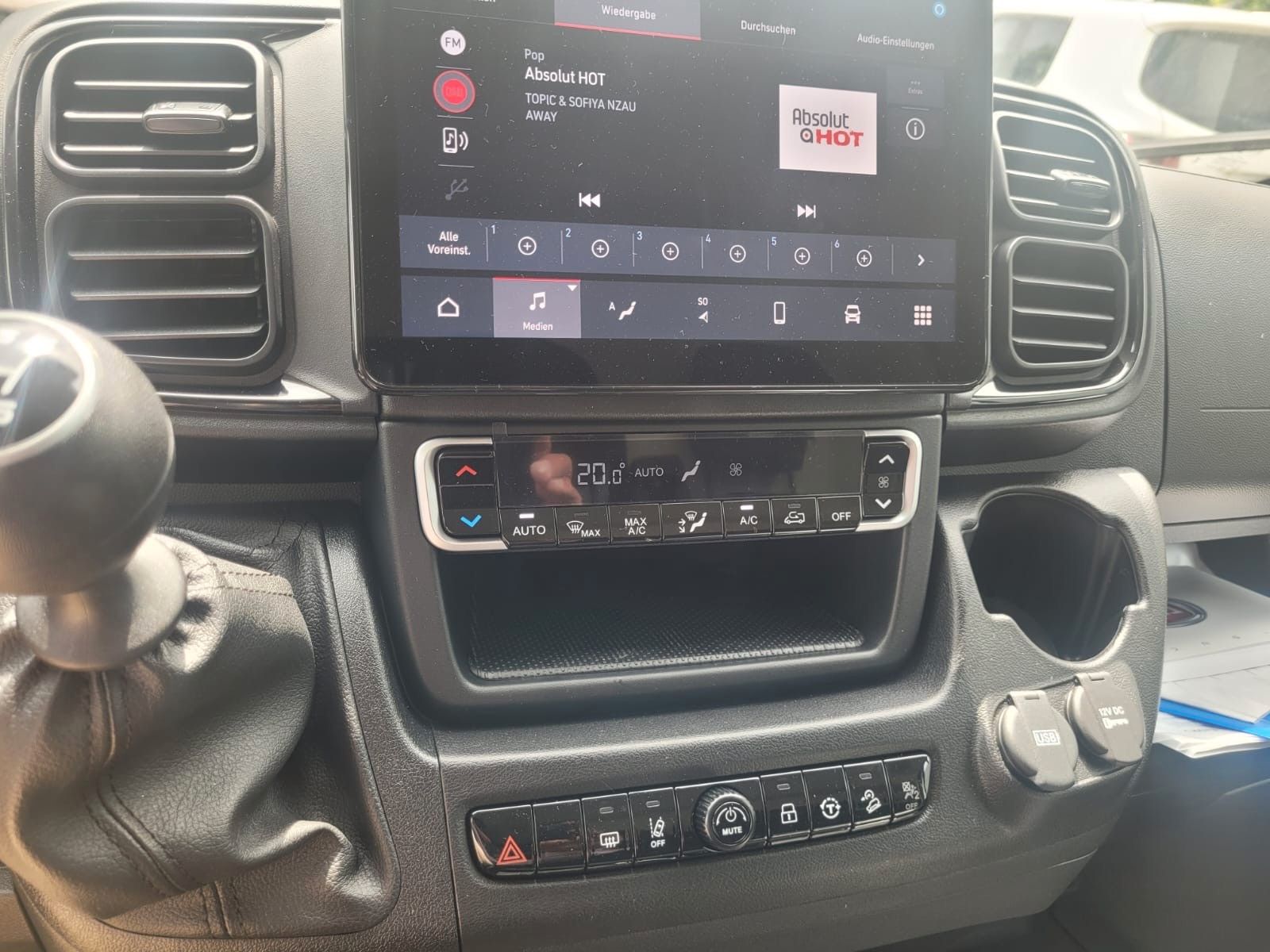 Nissan Juke Juke Tekna Automatic aus Rentnerhand Top