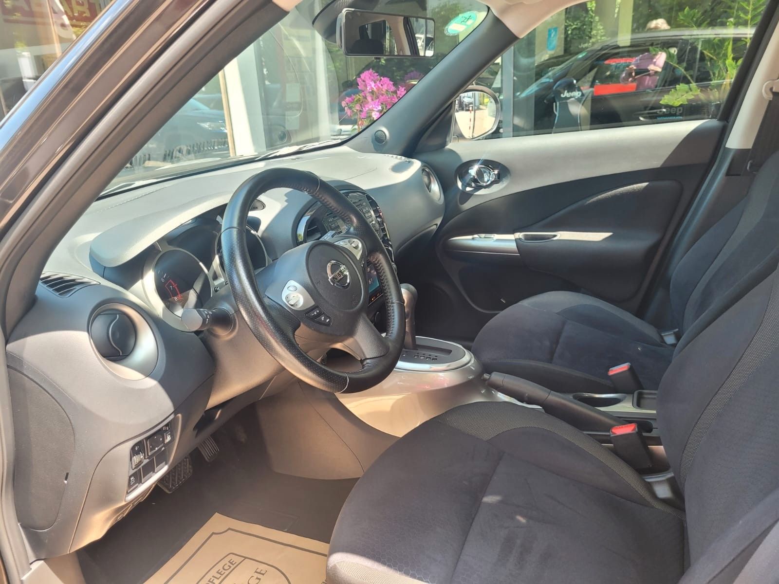 Nissan Juke Juke Tekna Automatic aus Rentnerhand Top