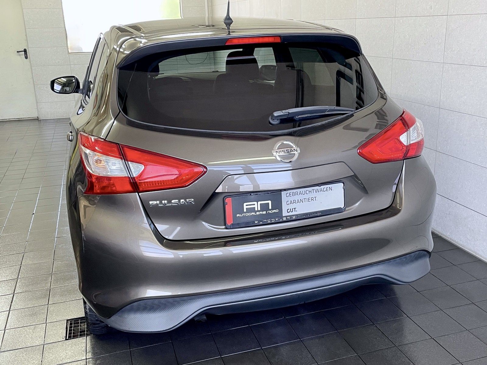 Nissan Pulsar Pulsar Tekna 1.Hand+Leder+Navi+Kamera