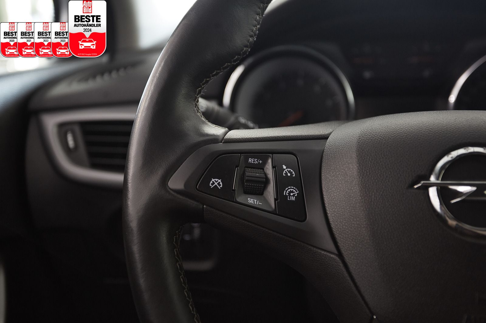 Opel Astra Astra Sports Tourer NAVI*ERGOSITZ*AHK*SITZH*TEMP
