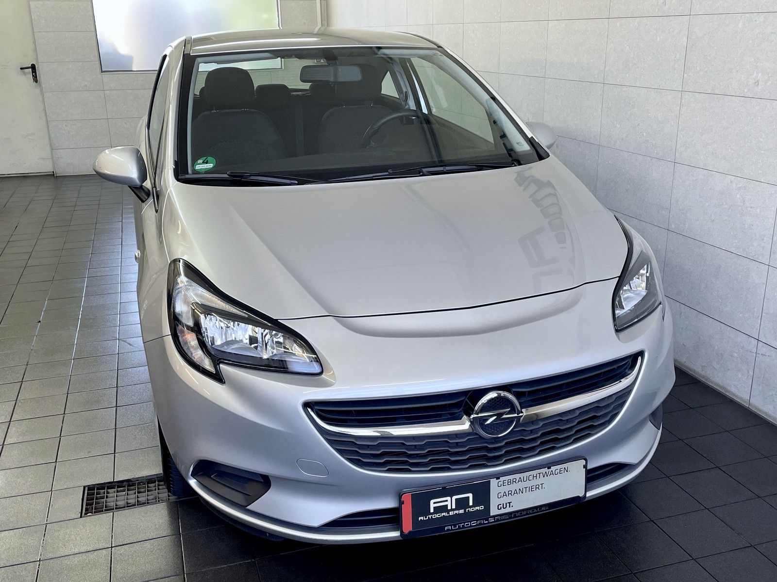 Opel Corsa Corsa E Edition 1.Hand+Winterpaket+Tempomat+PDC