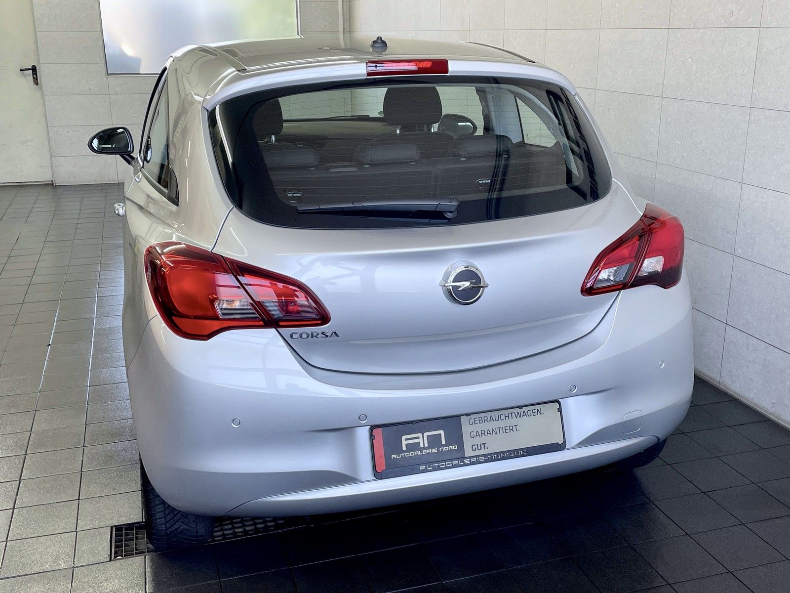 Opel Corsa Corsa E Edition 1.Hand+Winterpaket+Tempomat+PDC