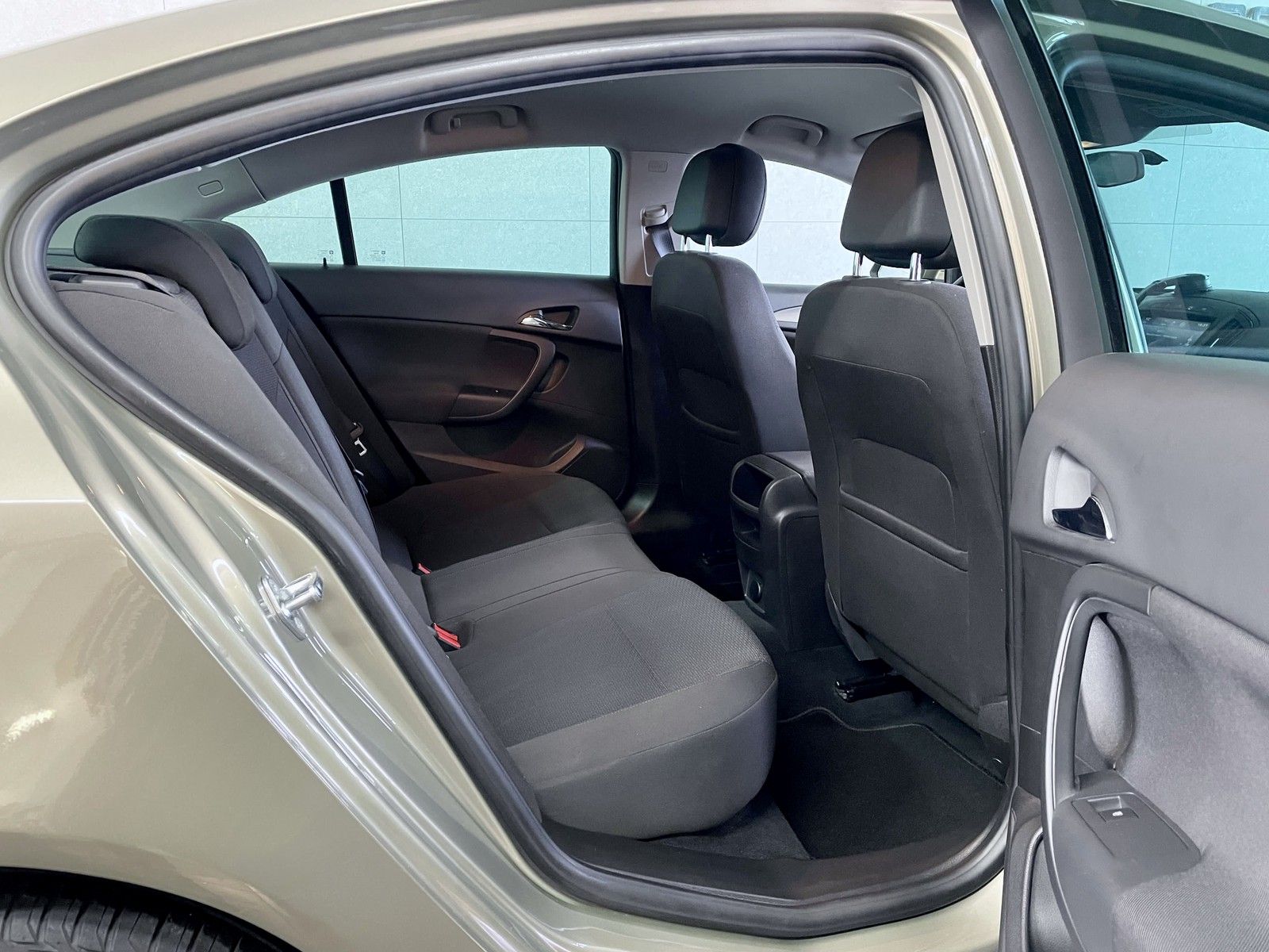 Opel Insignia Insignia A Edition Navigation+Tempomat+Parkpilot
