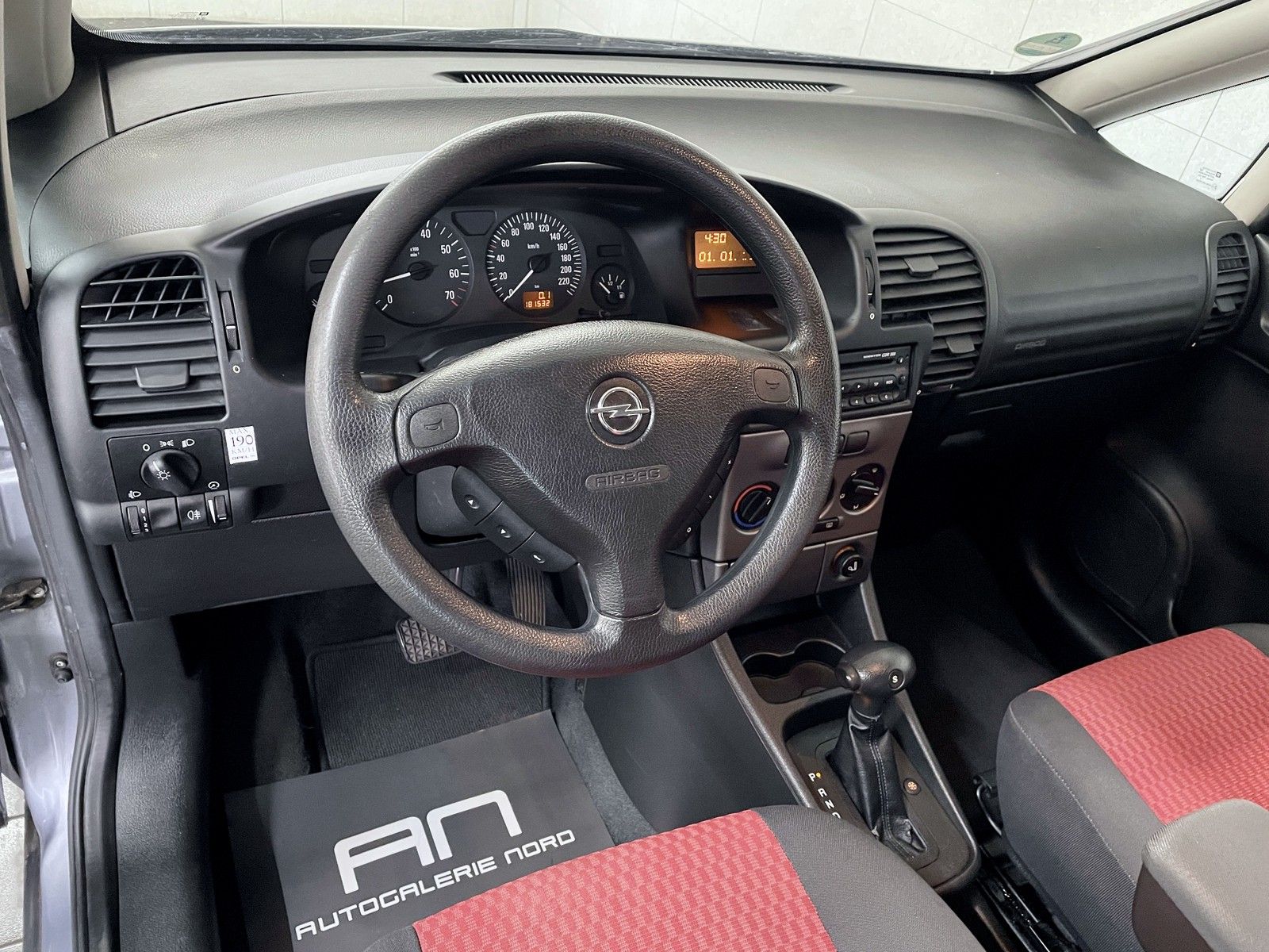 Opel Zafira Zafira A Njoy Automatik 7 Sitze+Tüv neu