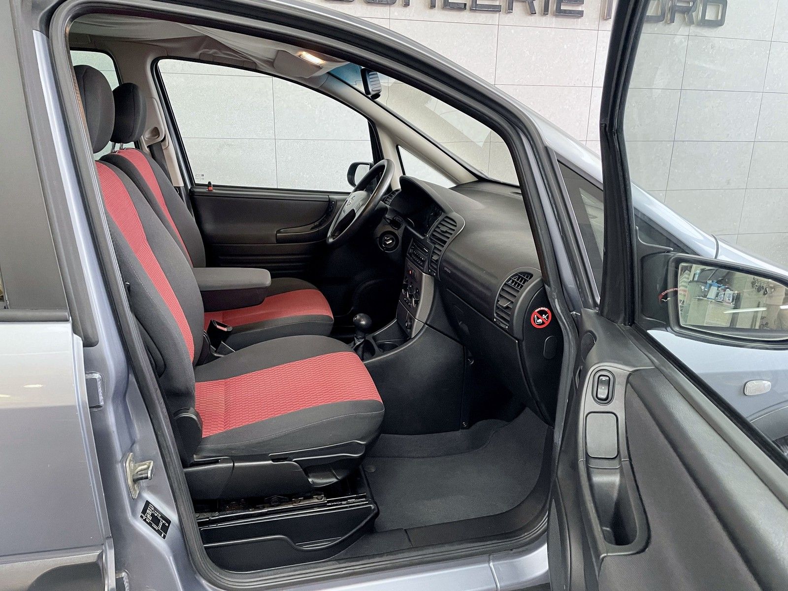 Opel Zafira Zafira A Njoy Automatik 7 Sitze+Tüv neu