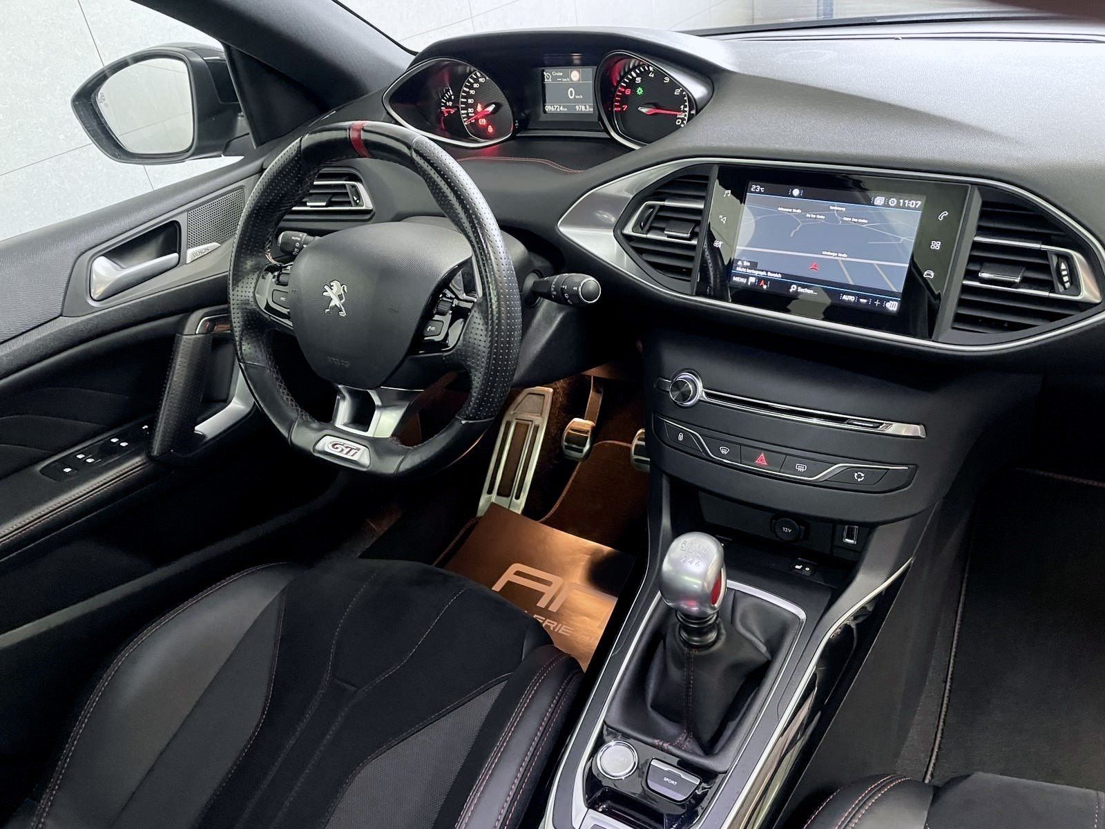 Peugeot 308 308 GTi Navi+Pano+Denon+Spur/Totwinkel