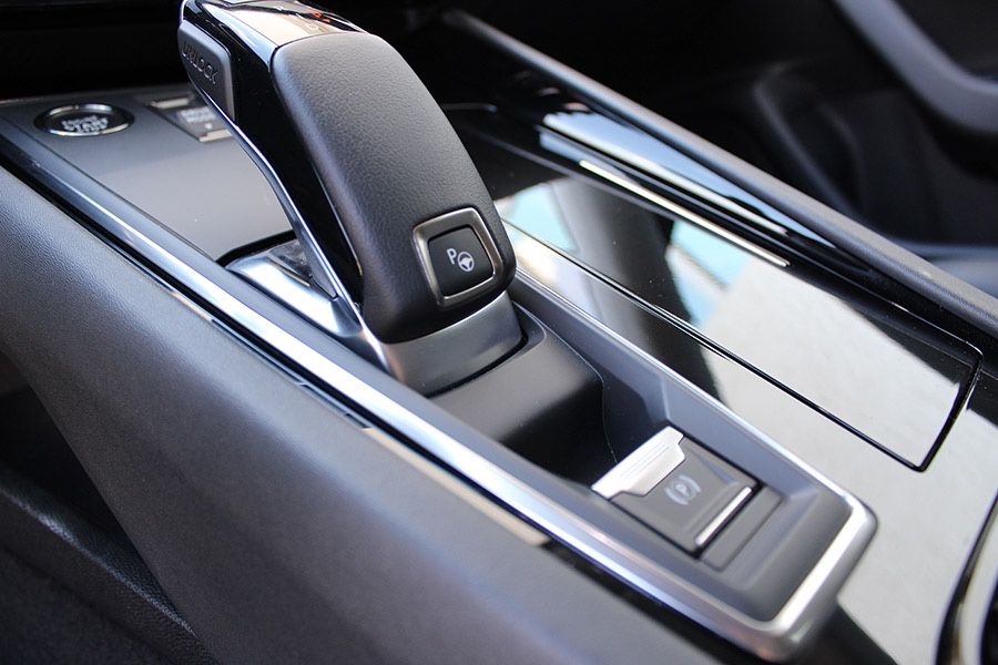 Peugeot 508 FullLED/ParkAssist/Easy-Paket Plus/Komfort-Paket