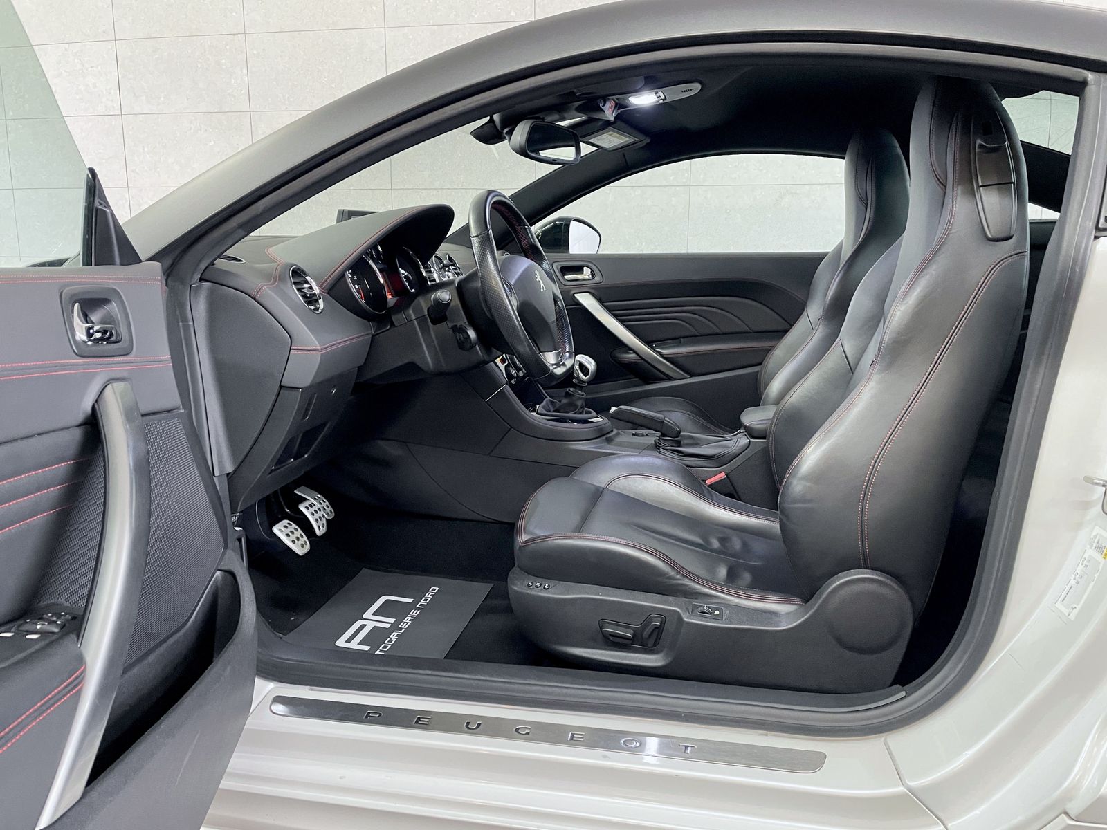 Peugeot RCZ RCZ GT-Line Xenon+Navi+Leder+JBL-Sound