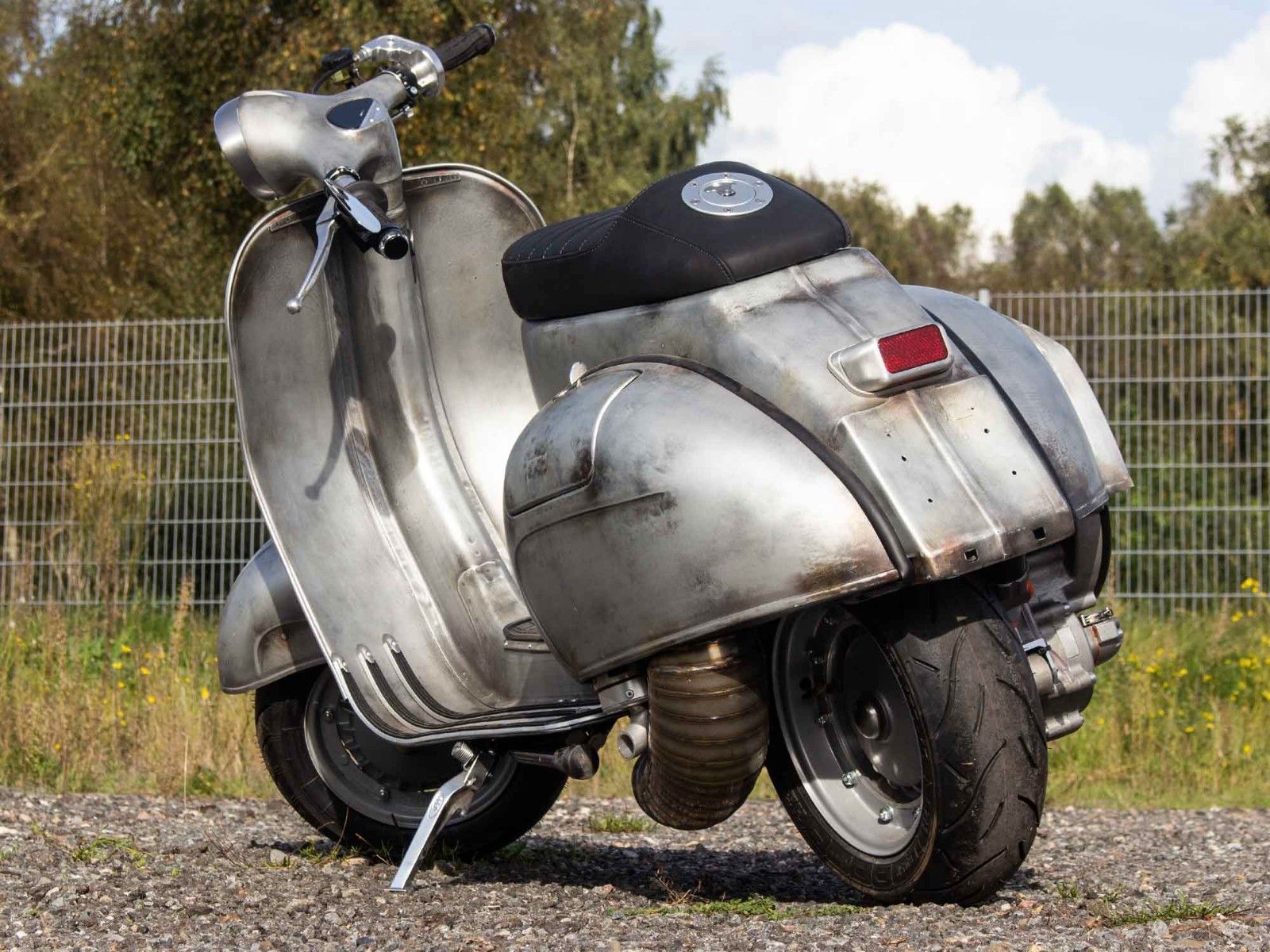 Piaggio Vespa 200 E SLS 306 Rawstyle Scooter &amp; Service