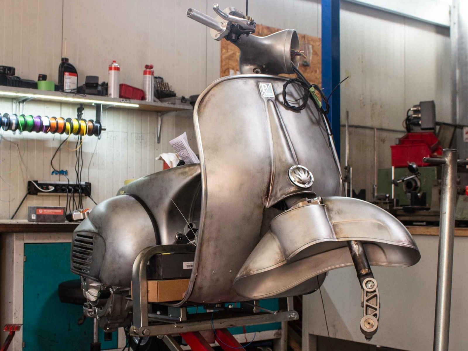 Piaggio Vespa 200 E SLS 306 Rawstyle Scooter &amp; Service