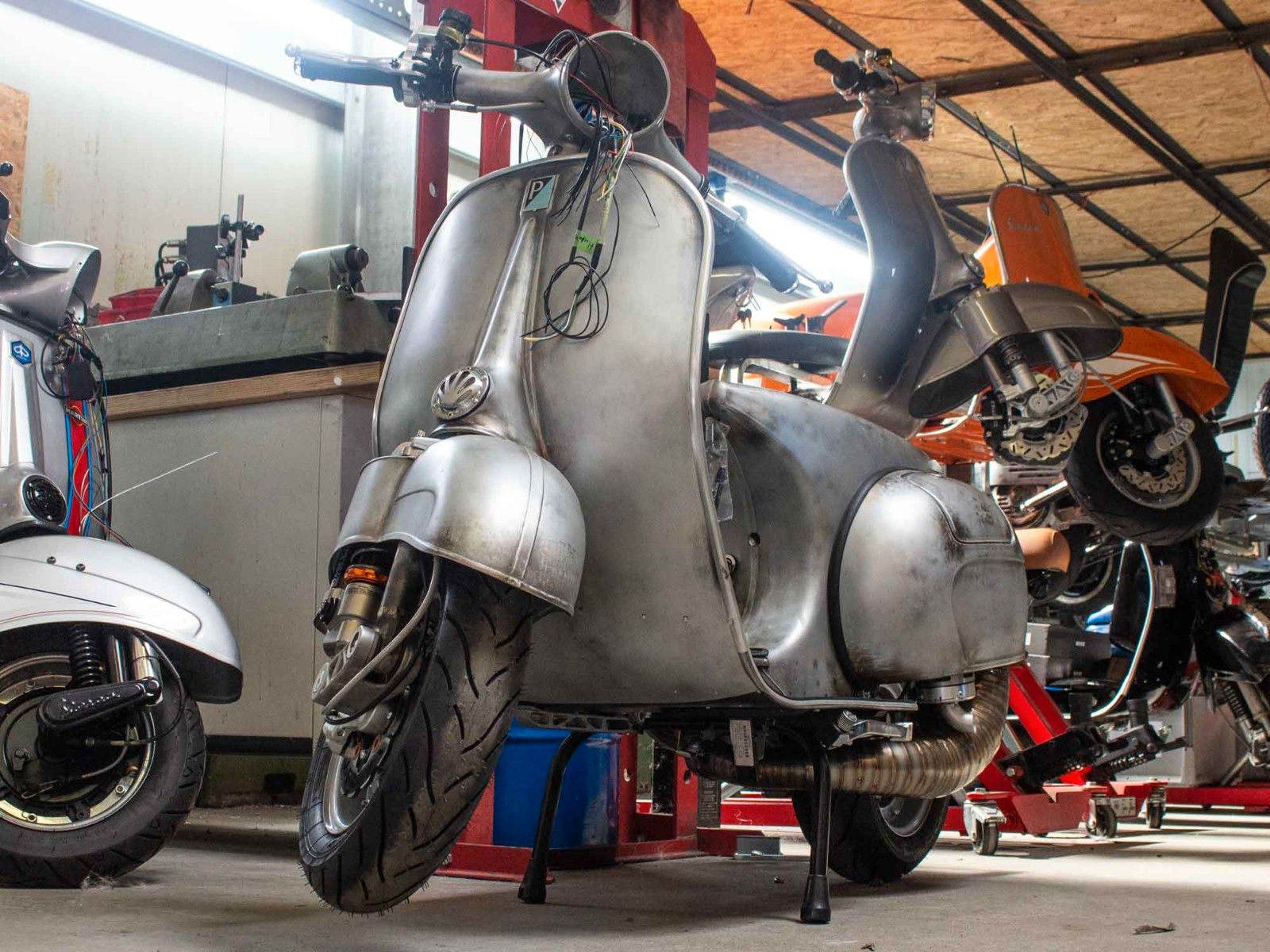 Piaggio Vespa 200 E SLS 306 Rawstyle Scooter &amp; Service