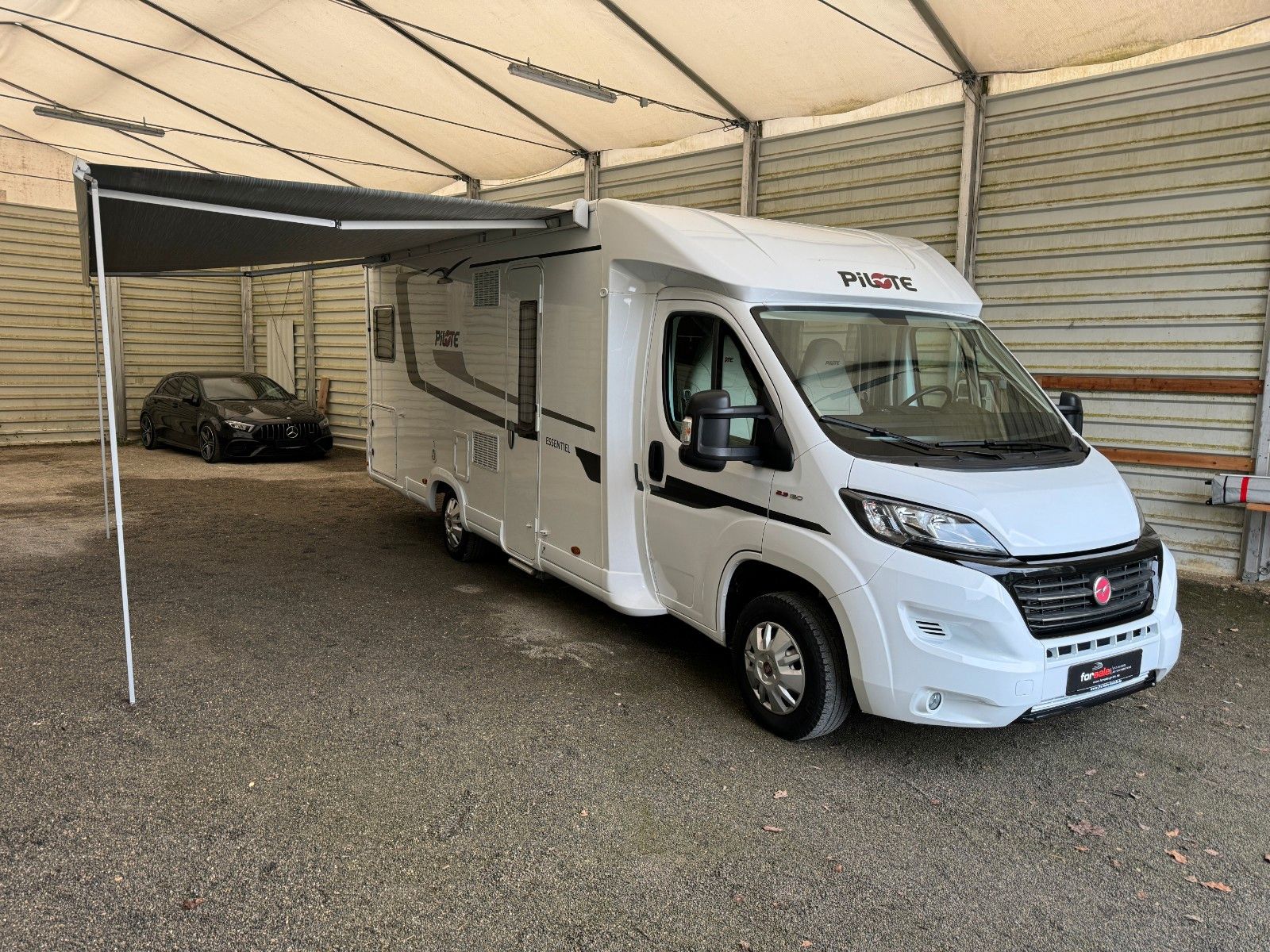 Pilote P740 GJ ESSENTIEL, TOP ZUSTAND