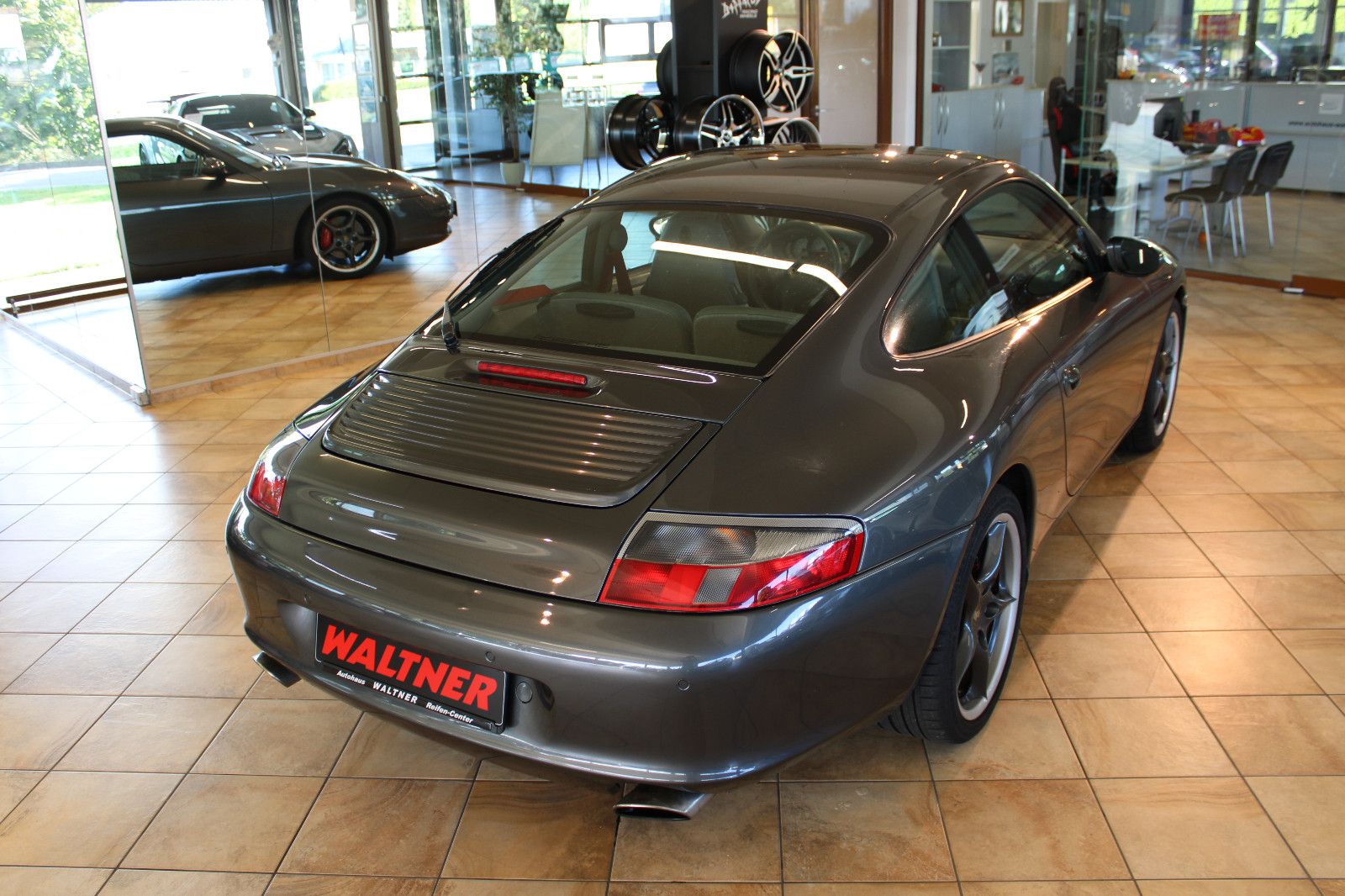 Porsche 911 Urmodell 911 Carrera *14x Exclusive+Deutsch+NEUZUSTAND*