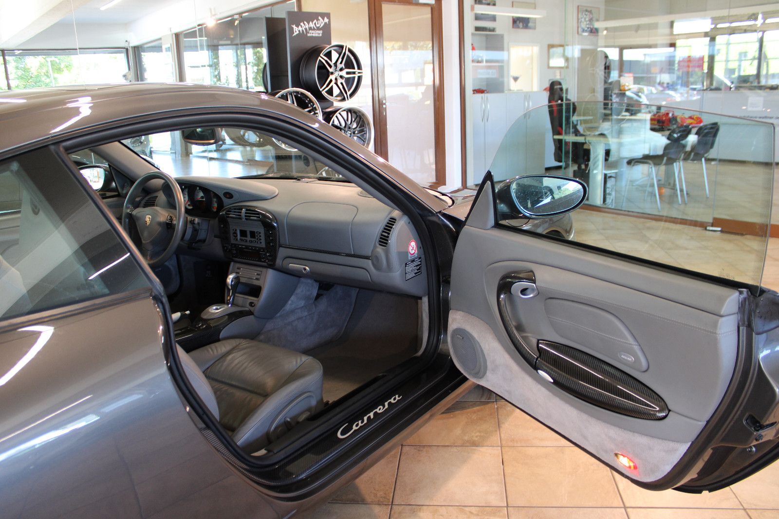 Porsche 911 Urmodell 911 Carrera *14x Exclusive+Deutsch+NEUZUSTAND*